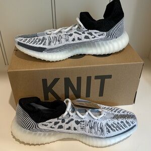 Adidas Yeezy Boost 350 V2 Slawhi